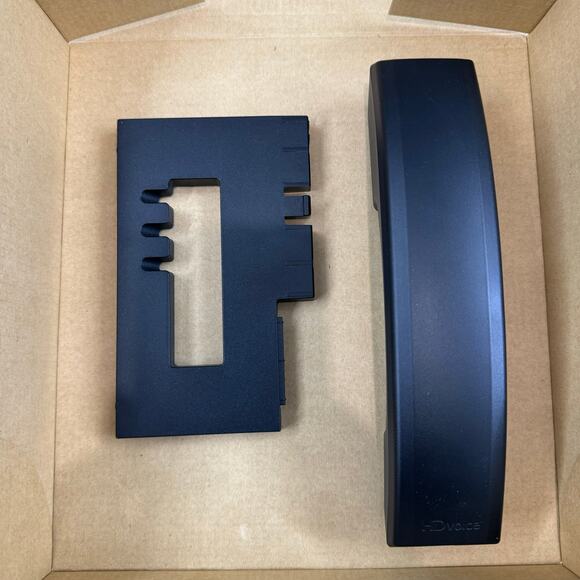 Polycom VVX 350 6-Line IP Desk Phone - Black - Picture 5 of 8